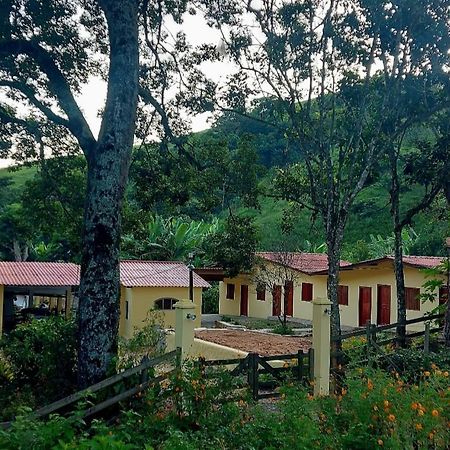 Pousada Sitio Monte Sinai São José do Barreiro エクステリア 写真