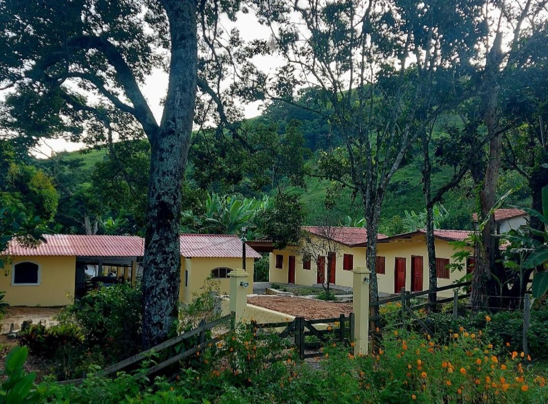 Pousada Sitio Monte Sinai São José do Barreiro エクステリア 写真